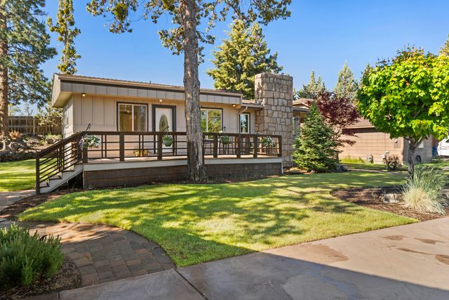 1063 SW Crosscut Court, Bend, OR 97702