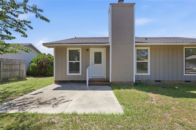 6866 Kingsgate Drive, Fayetteville, NC 28314