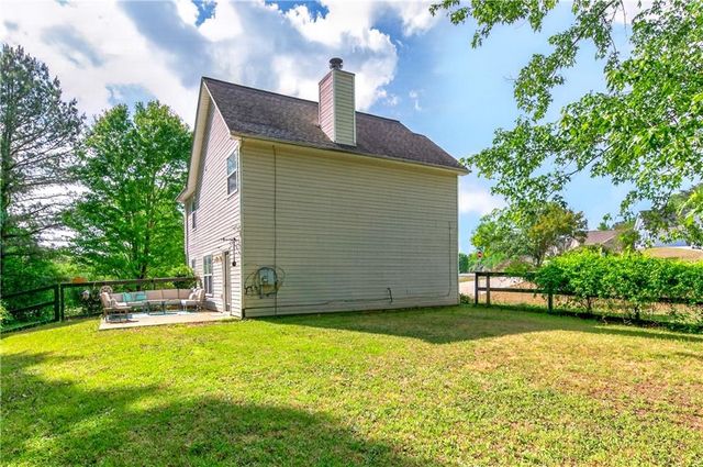 6250 Glen Port Circle, Flowery Branch, GA 30542