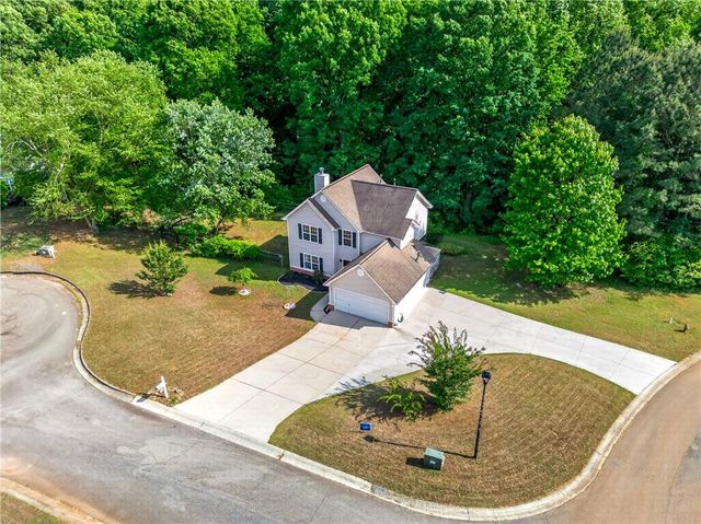 6250 Glen Port Circle, Flowery Branch, GA 30542