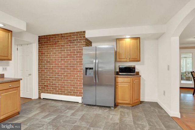 65 SUNNYSIDE DR, Carlisle, PA 17015
