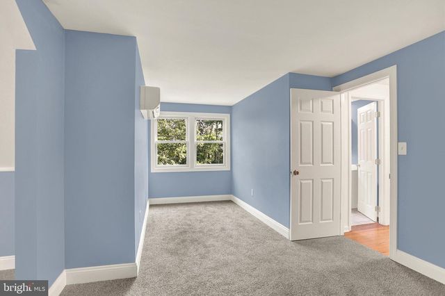 65 SUNNYSIDE DR, Carlisle, PA 17015