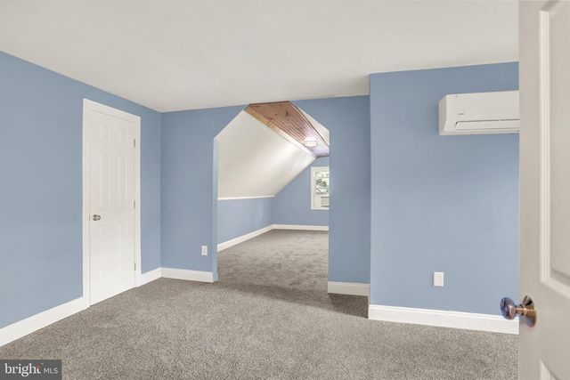65 SUNNYSIDE DR, Carlisle, PA 17015