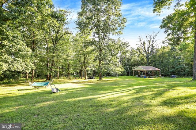 65 SUNNYSIDE DR, Carlisle, PA 17015