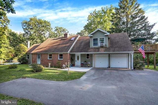 65 SUNNYSIDE DR, Carlisle, PA 17015