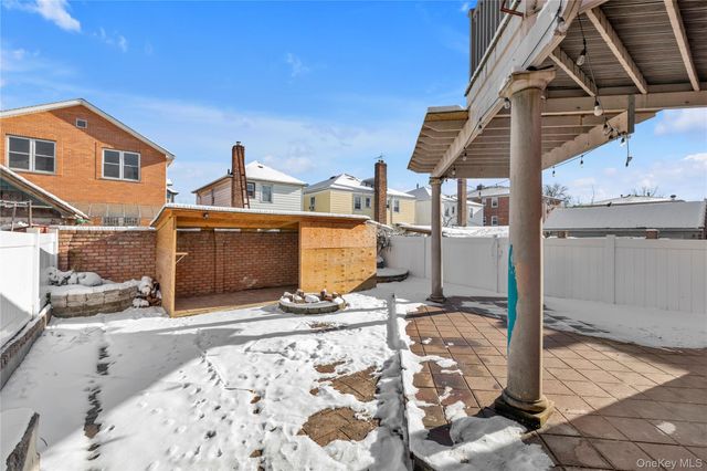 6123 165th Street, Fresh Meadows, NY 11365