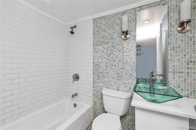 6123 165th Street, Fresh Meadows, NY 11365