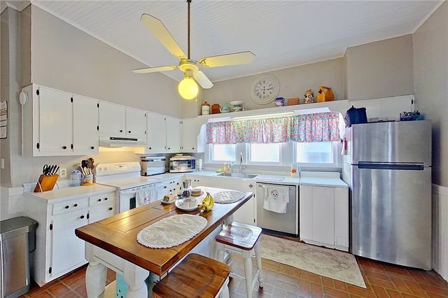 2158 Cherokee Street, Waycross, GA 31503