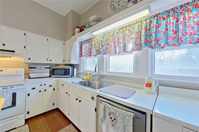 2158 Cherokee Street, Waycross, GA 31503