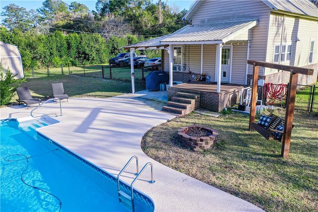 2158 Cherokee Street, Waycross, GA 31503