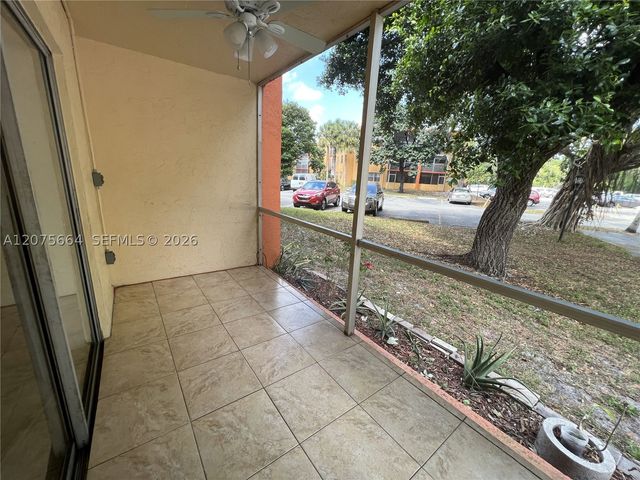 4354 NW 9th Ave 13-1C, Deerfield Beach, FL 33064
