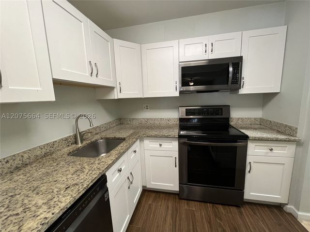 4354 NW 9th Ave 13-1C, Deerfield Beach, FL 33064