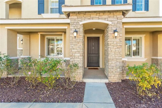 32437 Yosemite, Temecula, CA 92592