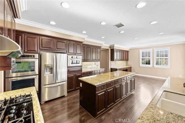 32437 Yosemite, Temecula, CA 92592