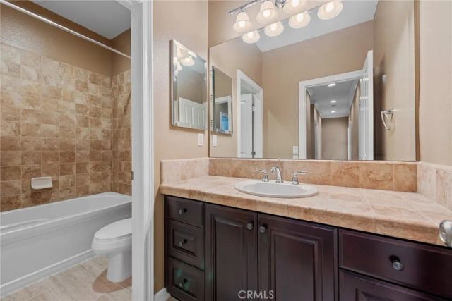 32437 Yosemite, Temecula, CA 92592