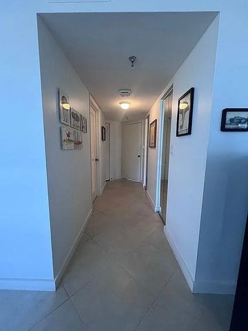 6463 La Costa Drive 105, Boca Raton, FL 33433