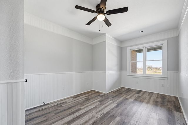 867 Durning Road, Van Alstyne, TX 75495