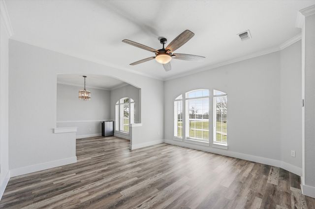 867 Durning Road, Van Alstyne, TX 75495