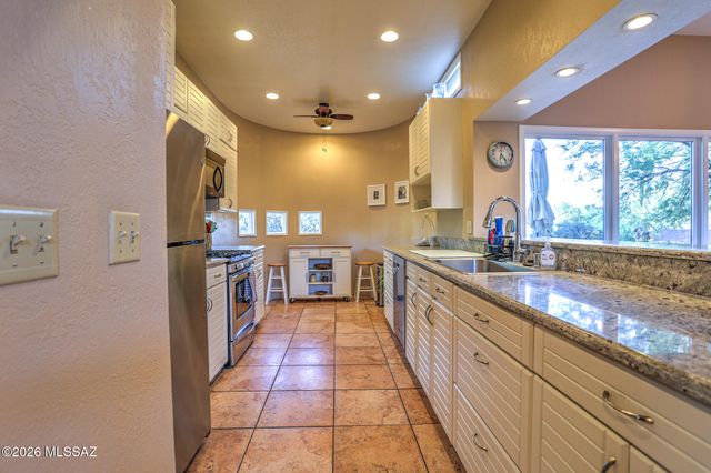 4420 E Cerrada Del Charro, Tucson, AZ 85718