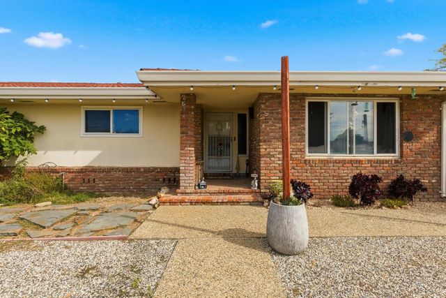 2455 Colusa Hwy, Yuba City, CA 95993