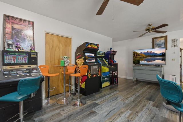 2455 Colusa Hwy, Yuba City, CA 95993