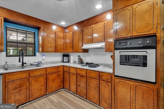 3826 Boy Scout Road, Byron, GA 31008
