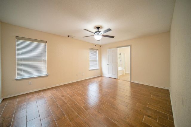 11402 Overland Trail Drive, Richmond, TX 77406