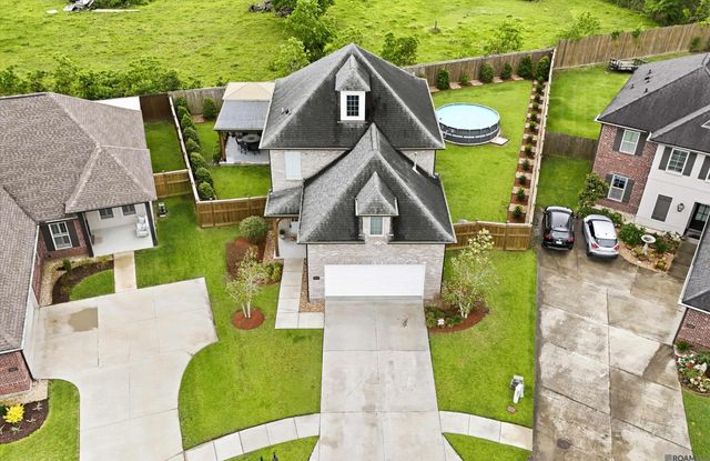 39141 Water Oak Ave, Prairieville, LA 70769