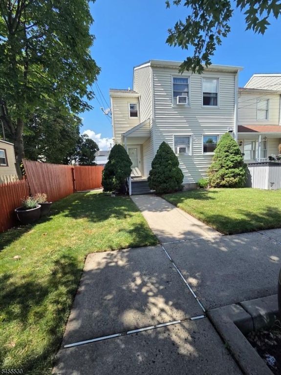 23 Chatham St, North Plainfield Boro, NJ 07060 — exterior