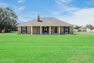 780 Dufilho Road, Opelousas, LA 70570