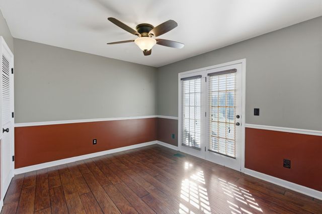 1325 Branchside Ct, Thompsons Station, TN 37179