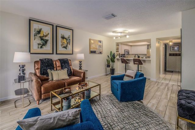 733 CARPENTERS WAY 36, Lakeland, FL 33809