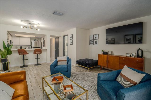 733 CARPENTERS WAY 36, Lakeland, FL 33809