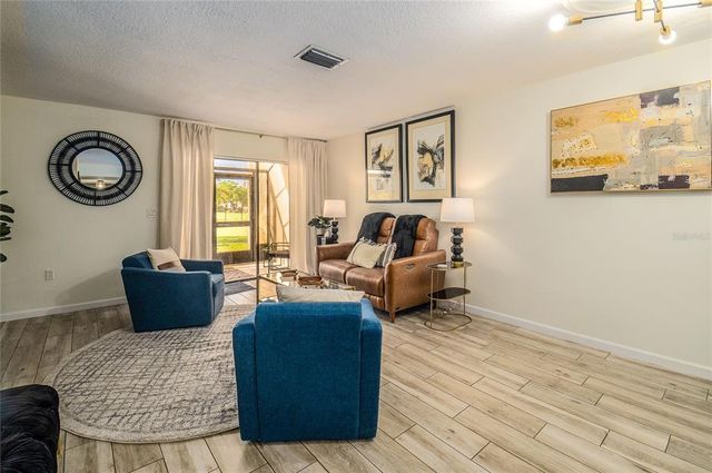 733 CARPENTERS WAY 36, Lakeland, FL 33809