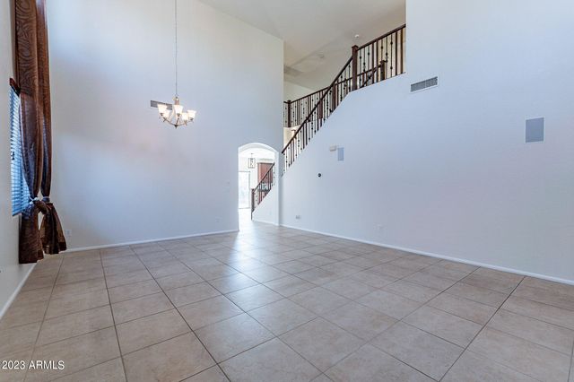 2943 E QUIET HOLLOW Lane, Phoenix, AZ 85024