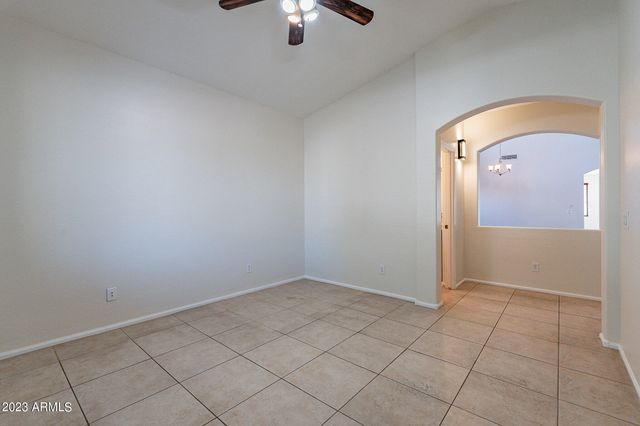 2943 E QUIET HOLLOW Lane, Phoenix, AZ 85024