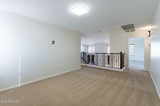 2943 E QUIET HOLLOW Lane, Phoenix, AZ 85024