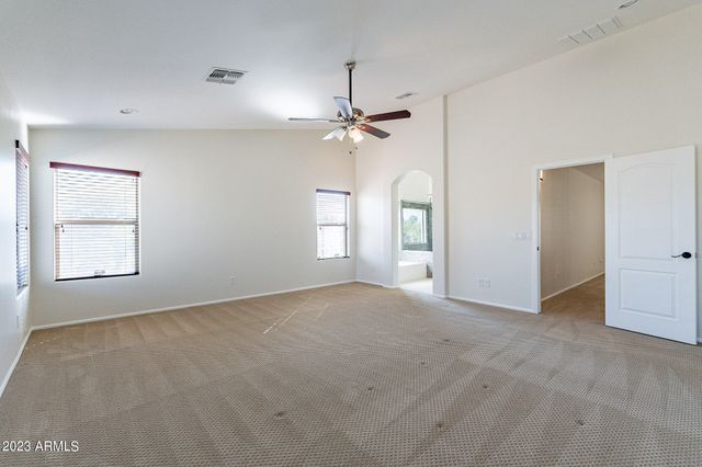 2943 E QUIET HOLLOW Lane, Phoenix, AZ 85024