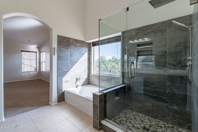 2943 E QUIET HOLLOW Lane, Phoenix, AZ 85024