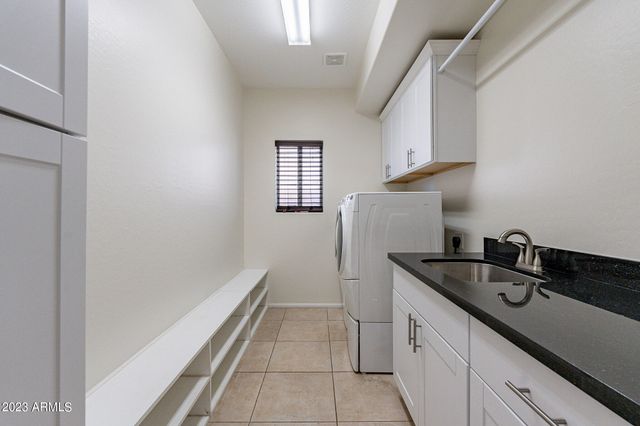 2943 E QUIET HOLLOW Lane, Phoenix, AZ 85024