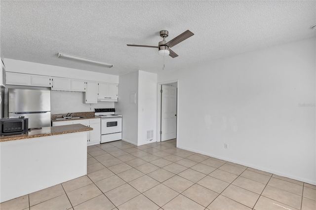 506 NE 28TH AVENUE, Ocala, FL 34470