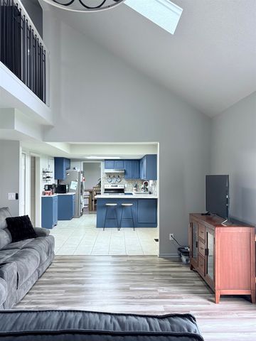 10433 Cherry Creek Road, Fort Wayne, IN 46818