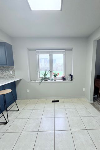 10433 Cherry Creek Road, Fort Wayne, IN 46818