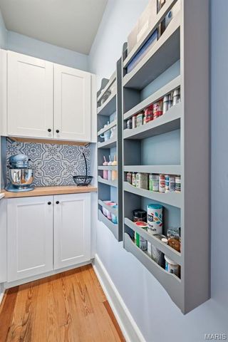 7368 Melrose Avenue, St Louis, MO 63130
