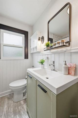 7368 Melrose Avenue, St Louis, MO 63130