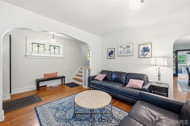 7368 Melrose Avenue, St Louis, MO 63130