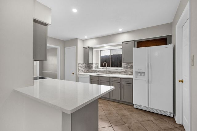 4336 N Colony Boulevard, The Colony, TX 75056