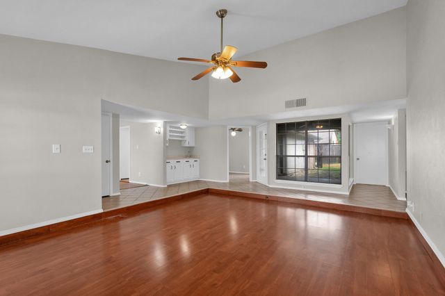 4336 N Colony Boulevard, The Colony, TX 75056