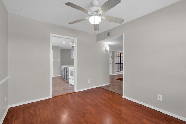 4336 N Colony Boulevard, The Colony, TX 75056