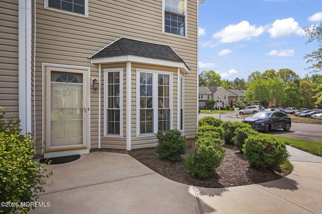 33 Culford Place, Morganville, NJ 07751